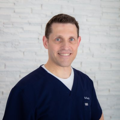 Doctor_Ernest_Zeringue_Fertility_Specialist Infertility Doctor Sacramento California zerang help getting pregnant
